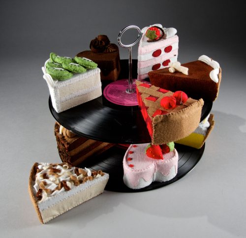 dena hmp send if music be the food of love