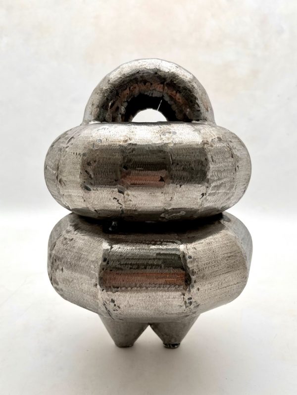 Nina Gonzalez Park, La Divina Envuelta en Huevo